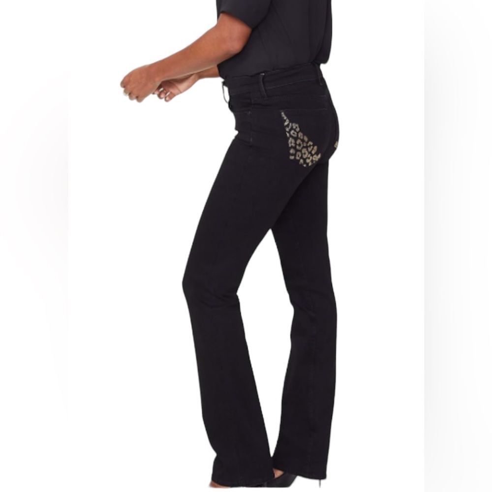 NYDJ womens MARILYN STRAIGHT JEANS WITH CATWALK EMBROIDERY Size 10